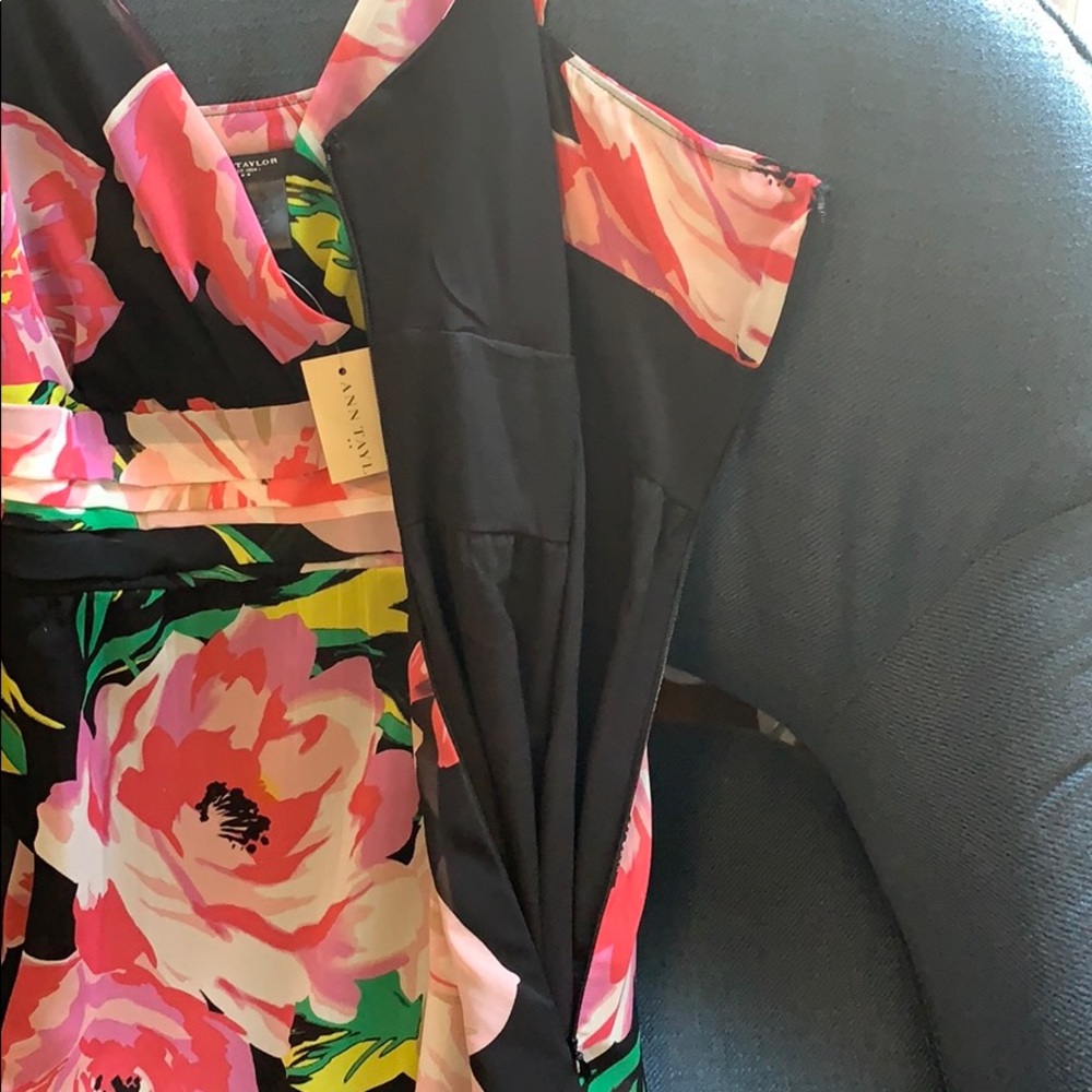 Ann Taylor Pink Floral Bra Friendly Maxi Dress 10 - Picture 6 of 7